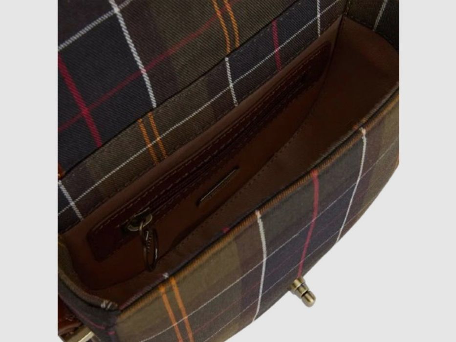 Barbour D-Shoulder Bag Elm Tartan Small | Classic Tartan, image 17 of 20