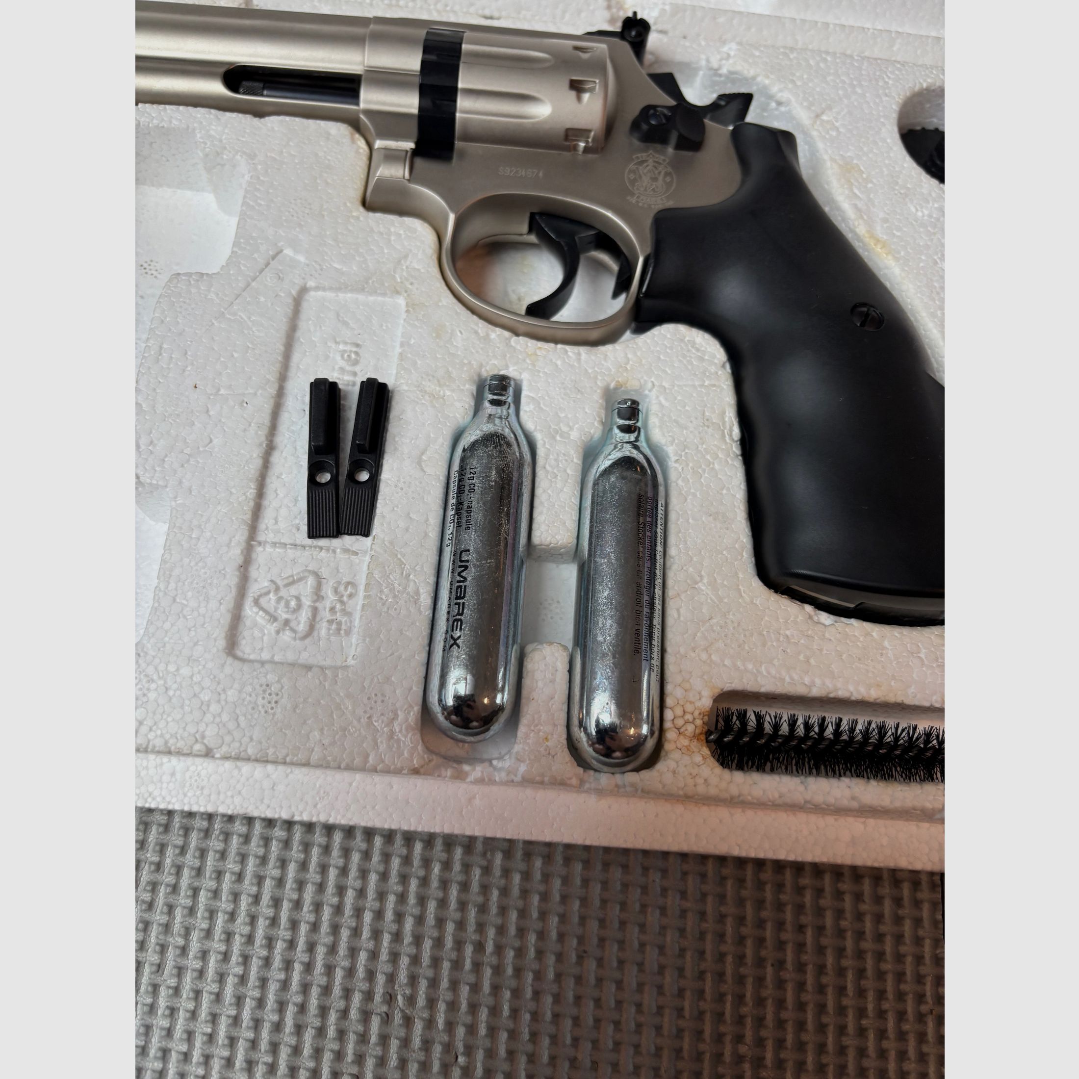 S&W Smith und Wesson 686 co2 Revolver 
