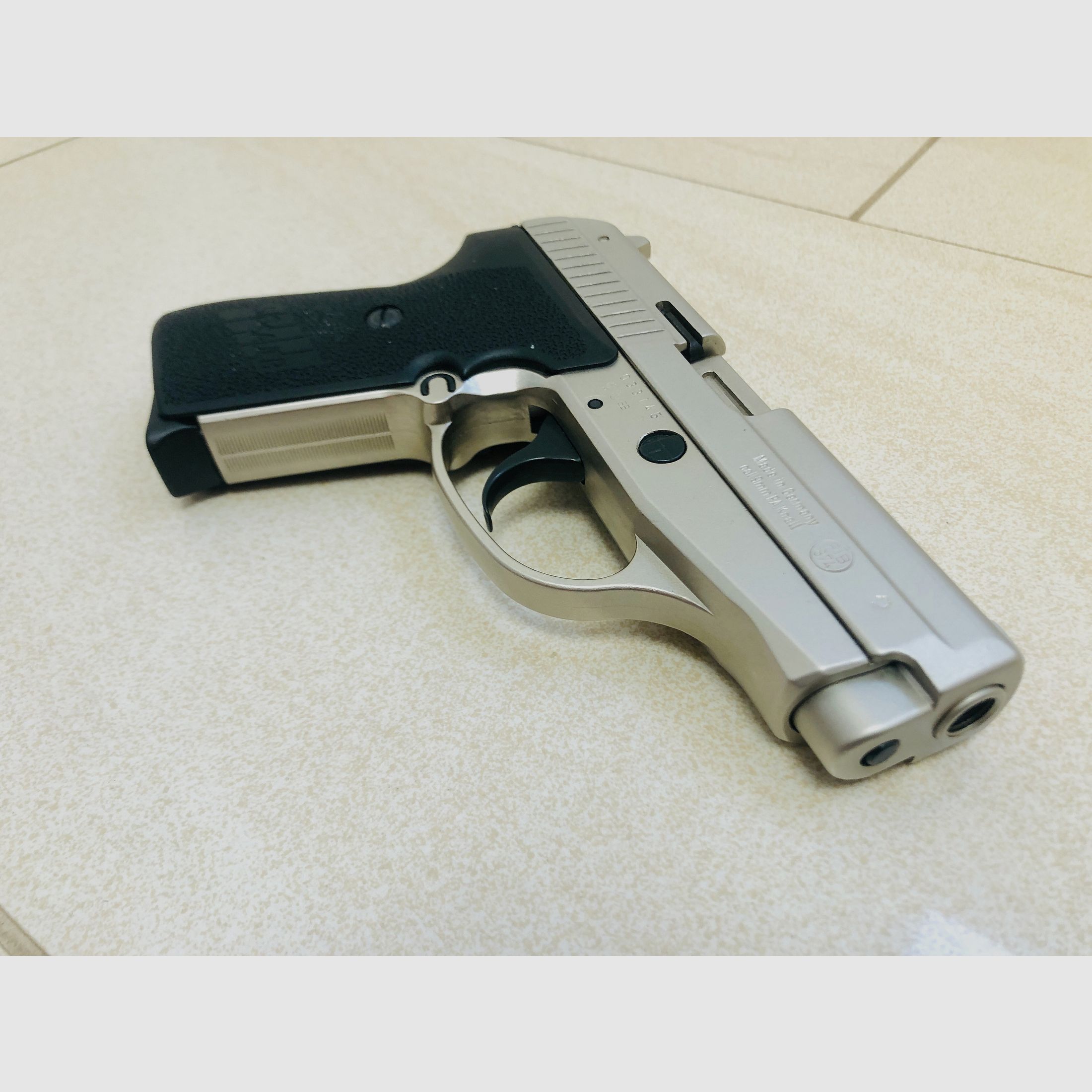 ••• SIG SAUER P239 schreckschiesspistool / nikkel / accessoires / originele verpakking / PTB 874 •••