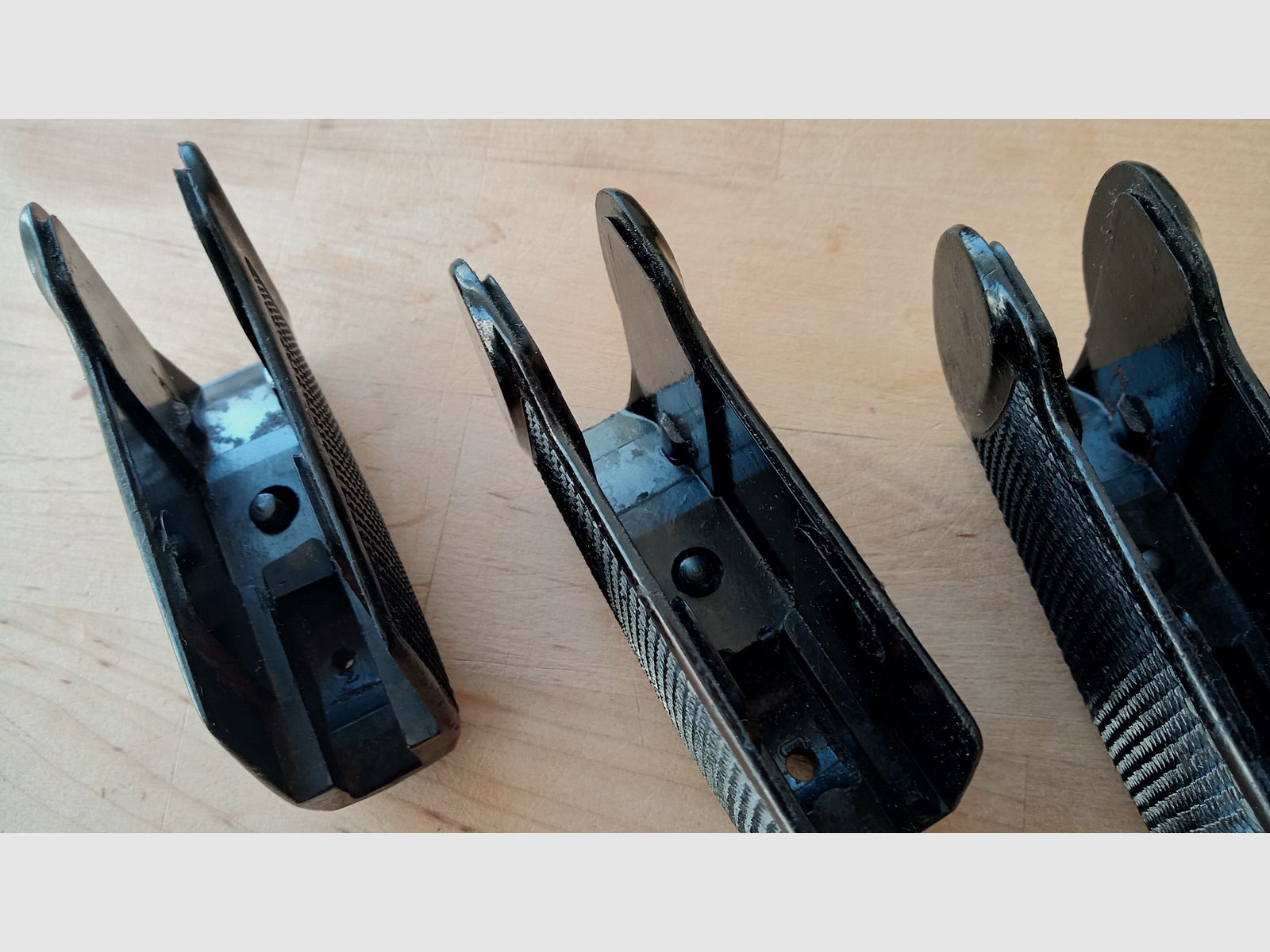 Black Bakelite grip panels for DDR police pistol-M incl. screw / Vintage grip for East German Makarov // 8 rounds PM 9x18