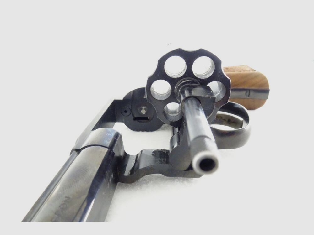 Smith & Wesson S&W 13-4