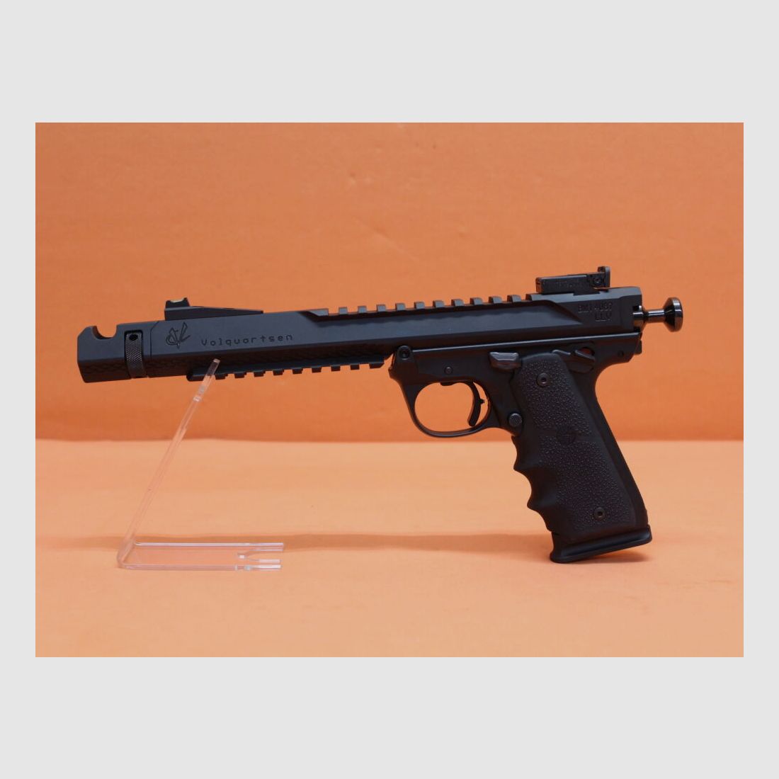 Volquartsen Ha.Pistolet .22lr Volquartsen Mk IV Frame 22/45 Black Mamba 6" lufa/ kompensator/ gwint 1/2-28
