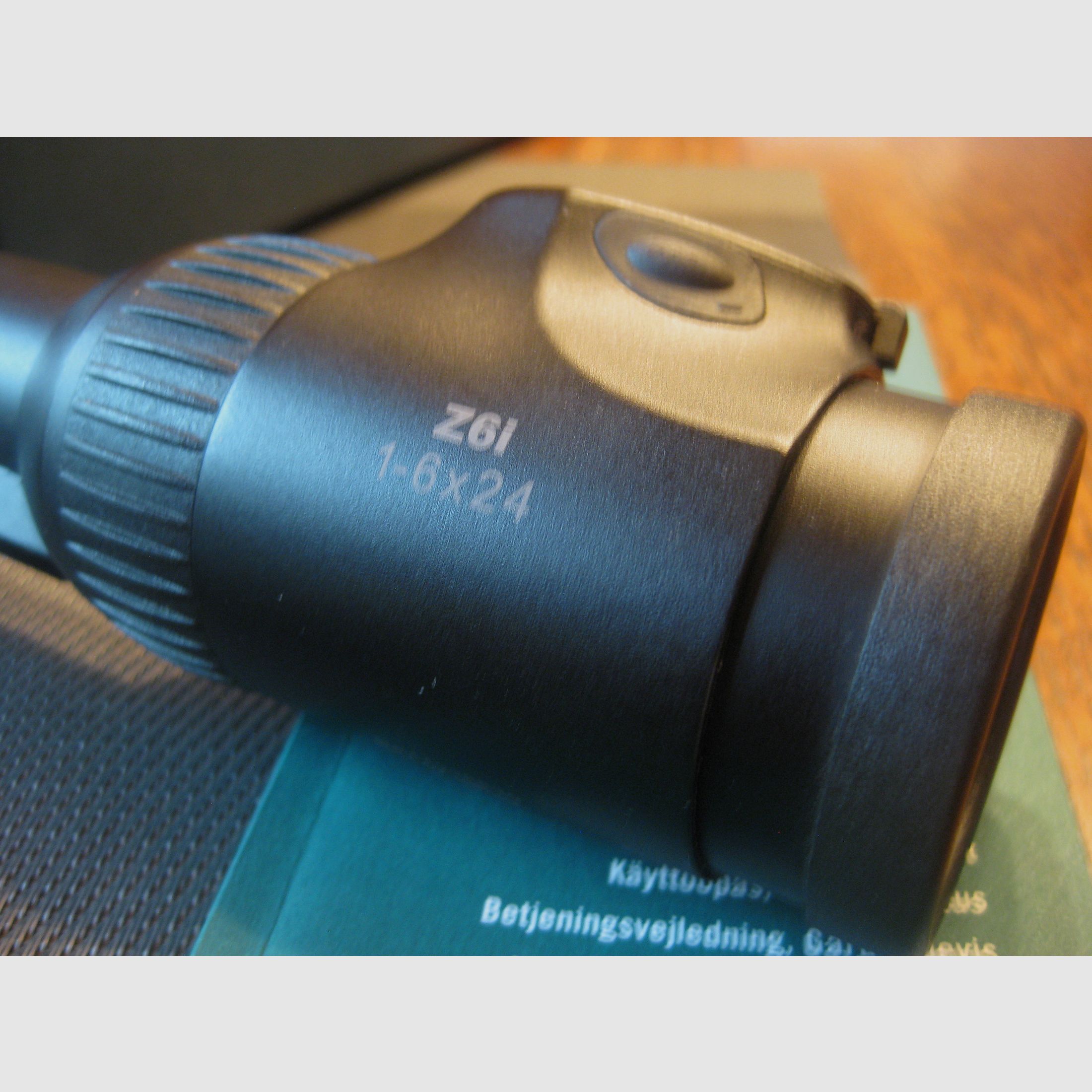 *BESTZUSTAND*  Swarovski Gen.II  Z6i 1-6x24 SR mit Abs. LD-I sowie original Blaser-Sattelmontage + Neoprencover + sämtlichen Originalzubehör in Originalverpackung !!