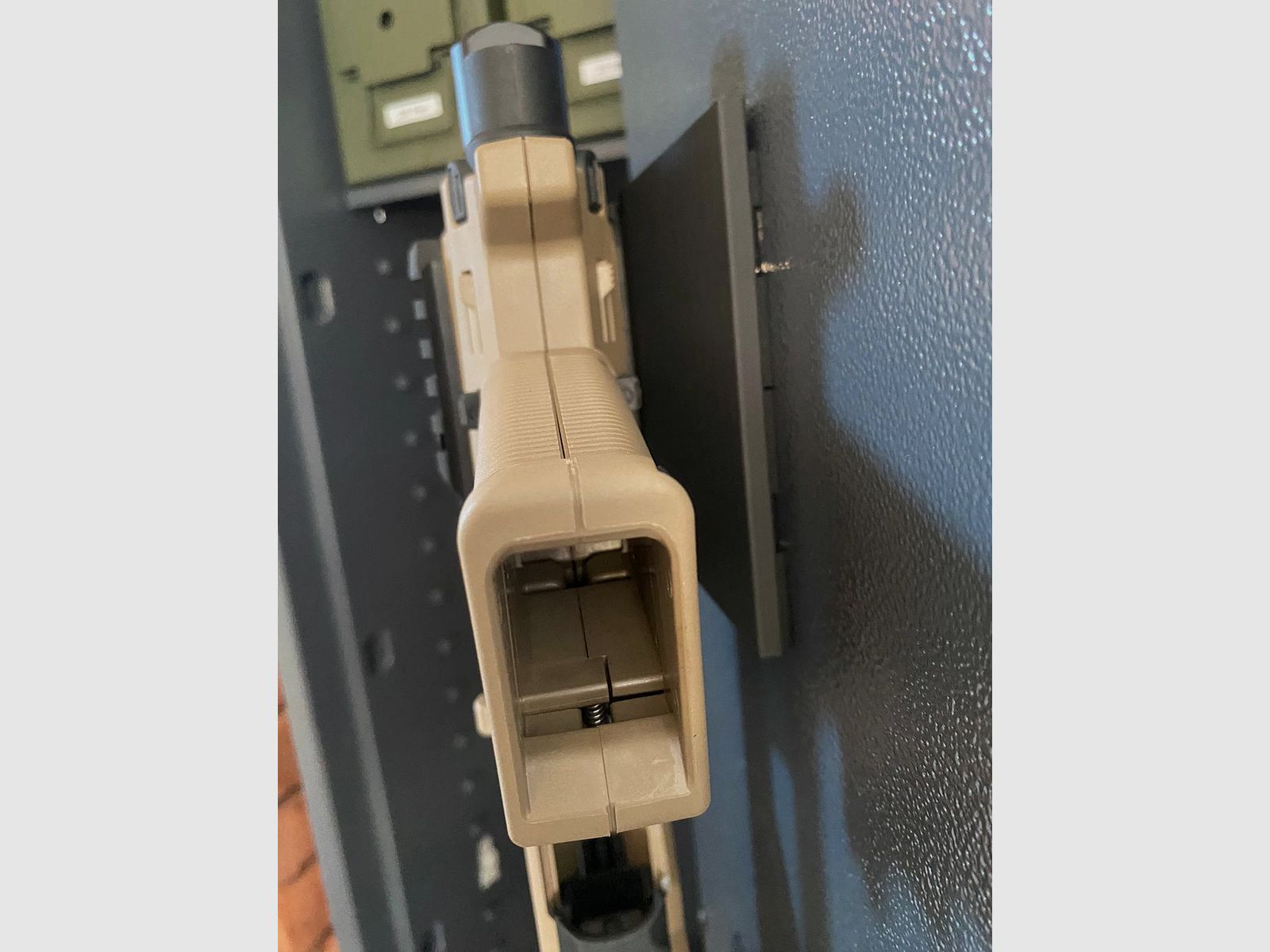 Schafthalterung für z.B. Micro Roni, Hera Arms uvm.