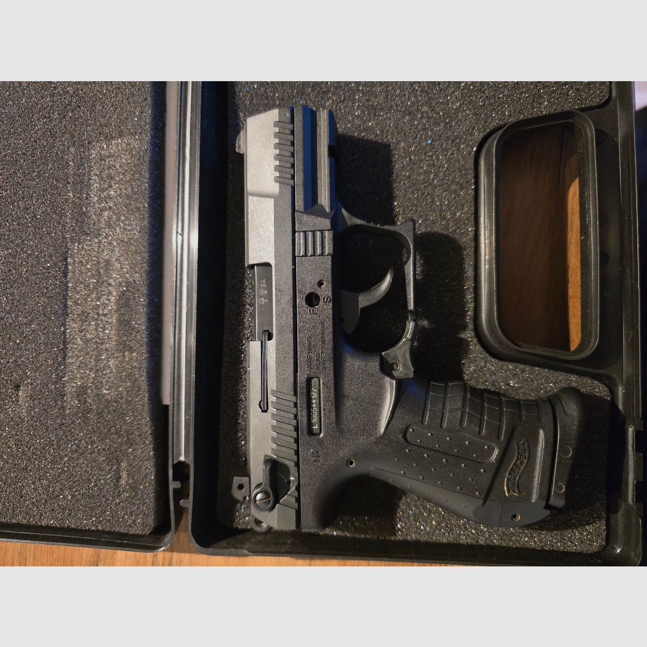 Walther p22 Gas -Signal Cal.9mm P.A.K Nur Abholung!, Bild 1 von 3