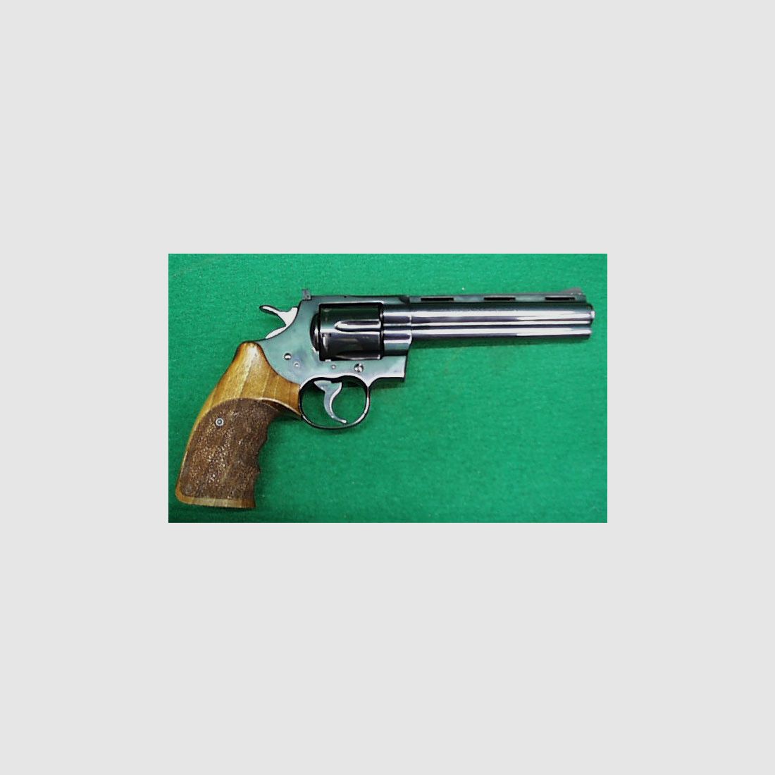 Colt Python Revolver 6", Bild 1 von 4