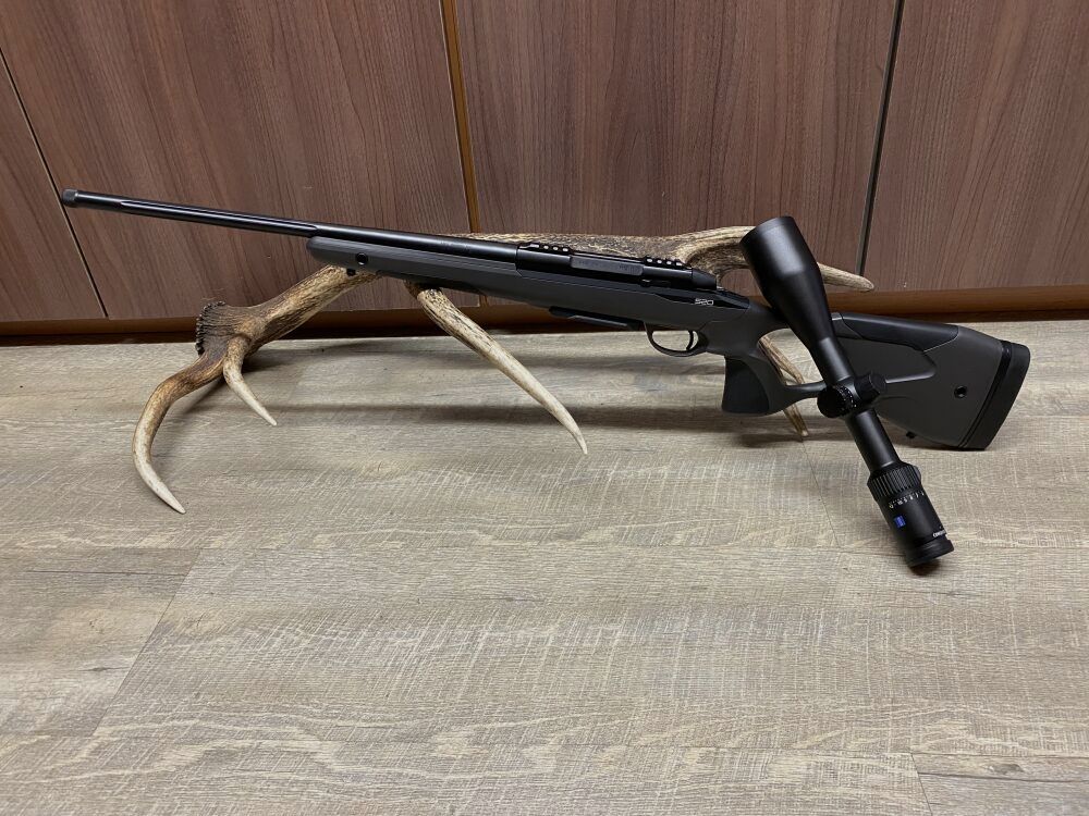 Sako S20, con Zeiss Conquest V4 3-12x56, sin riel