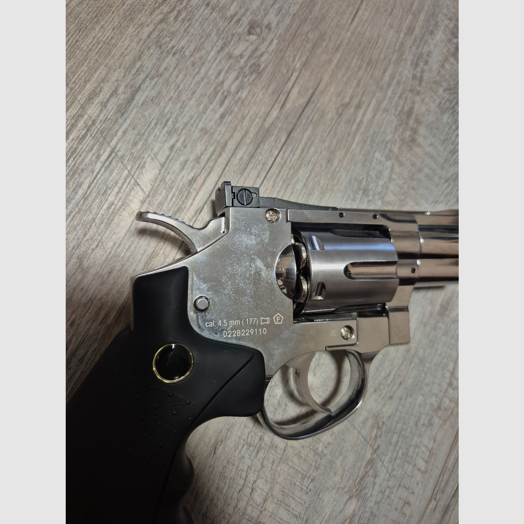 Crosman SNR 177 Revolver