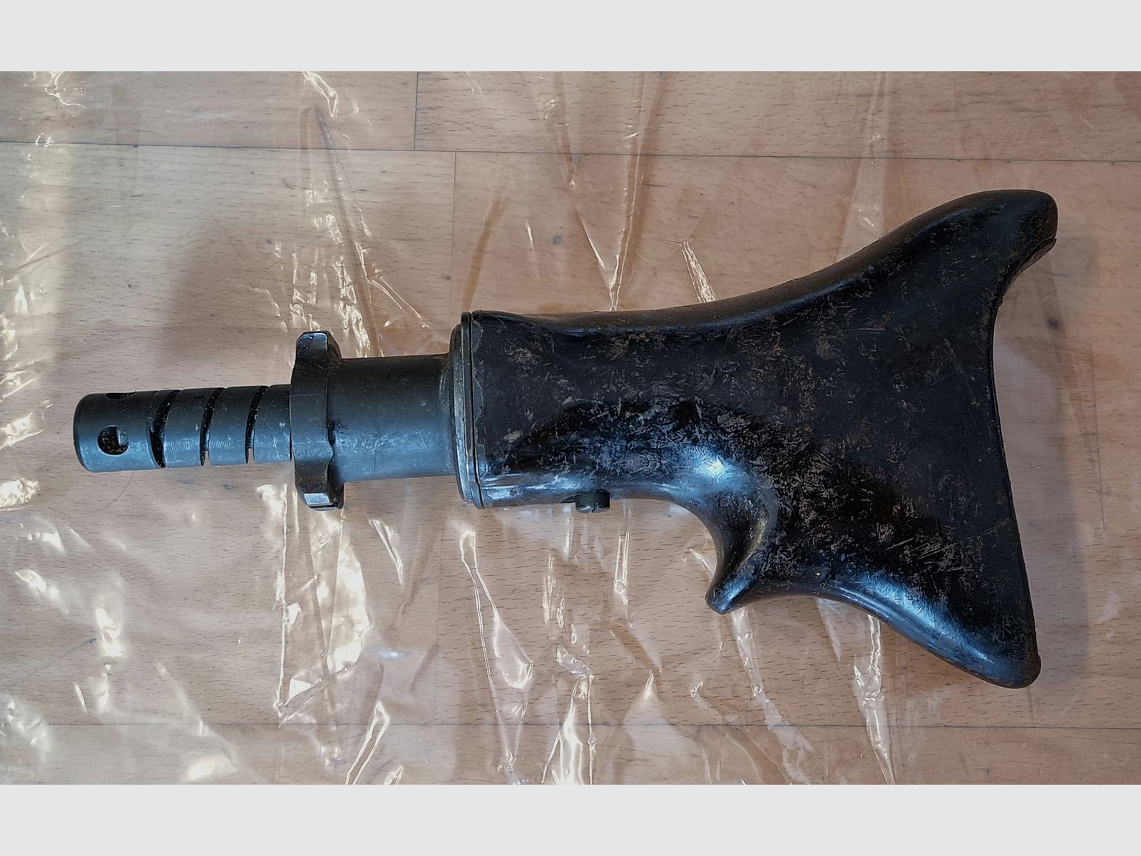 Shoulder stock with base piece and buffer MG42 / MG53 / MG3