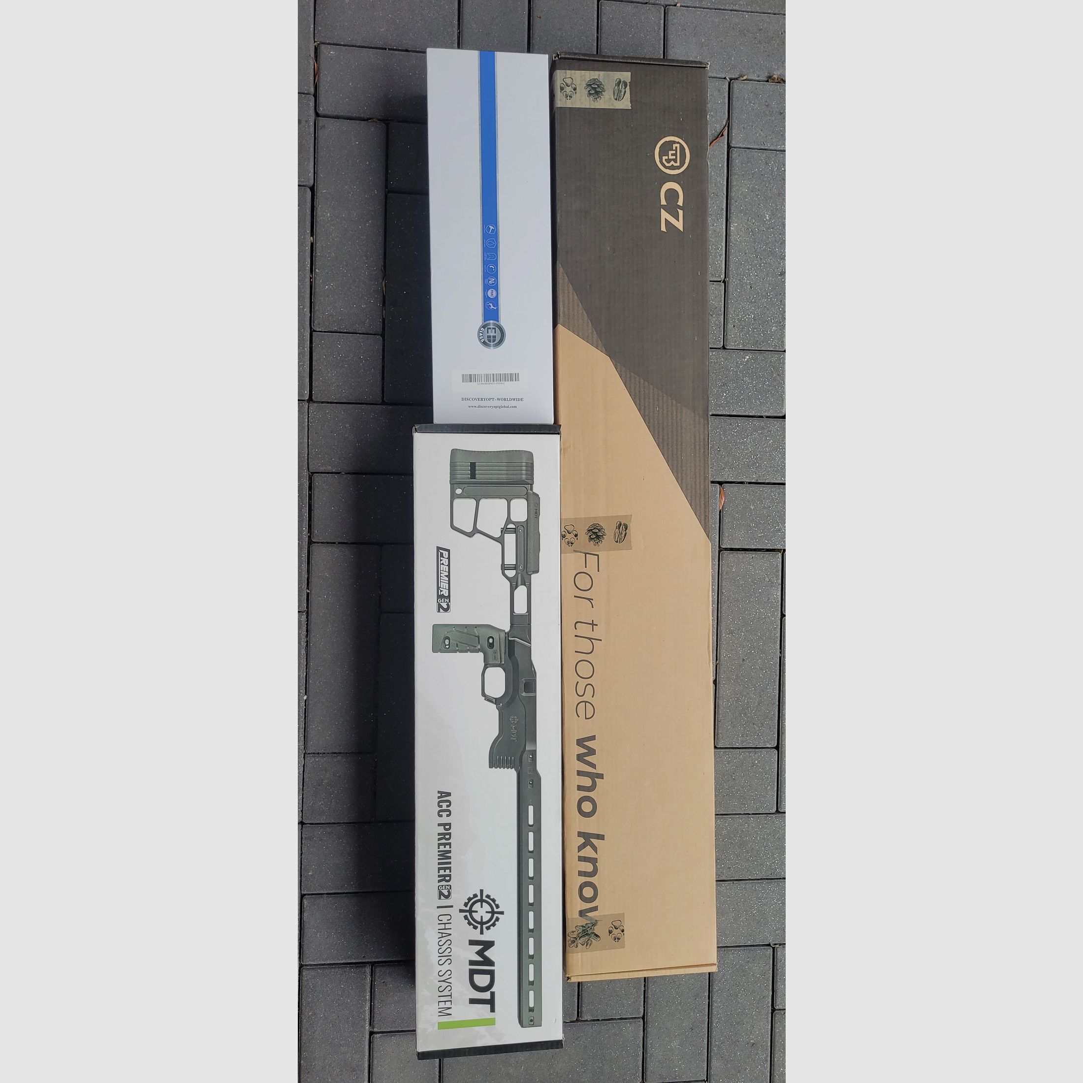 <CZ 457 Mtr 22lr - MDT ACC Gen 2 Chassis + Discovery Optics 5-25x56>