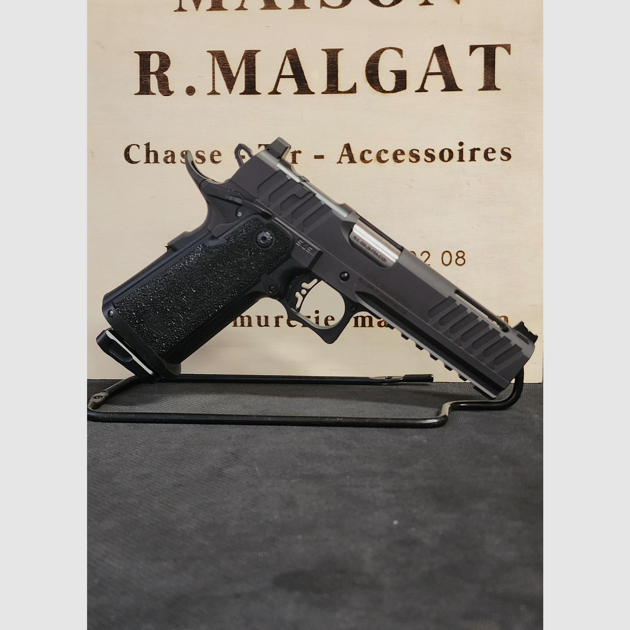 BUL SAS II TAC 5' Gen.2 Schwarz cal.9×19 (auf Lager), Bild 1 von 9