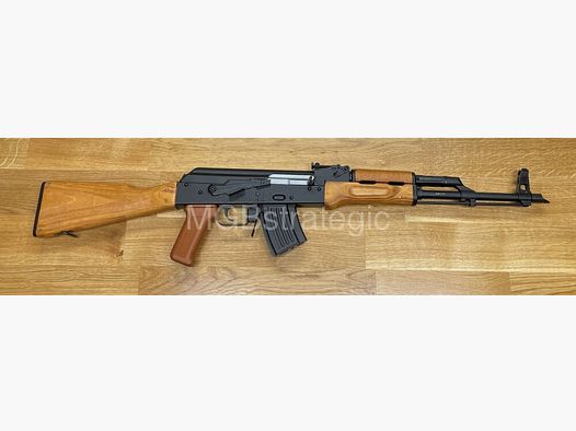 WBP Jack - carabina semiautomatica 7,62x39 - sistema AKM AK47 AK74 con calciatura in legno stratificato - il bayonetta può essere montata - Made in Poland - novità!