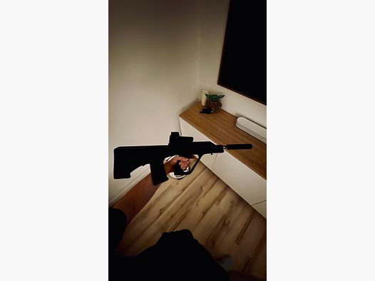 Novritsch SSR77 a2 mit 5 Magazinen