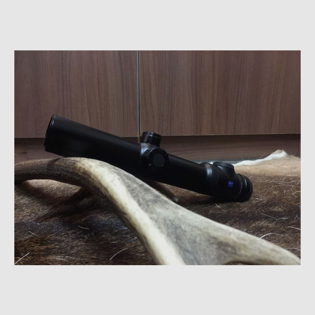 Zeiss Victory V8 1,1-8x24 M, mit Schiene