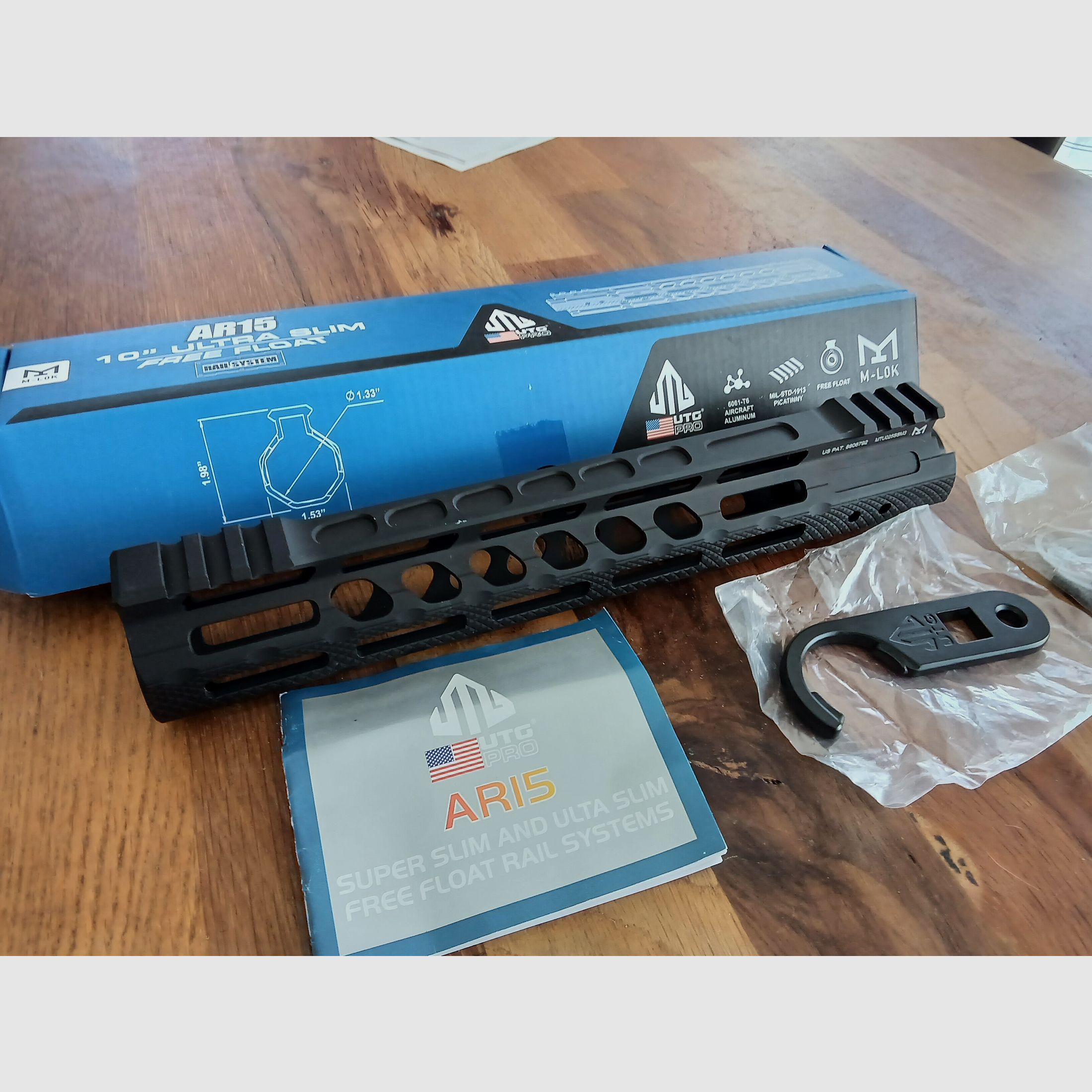 UTG Pro 10" Free Float AR15 Handguard Handschutz, Neu