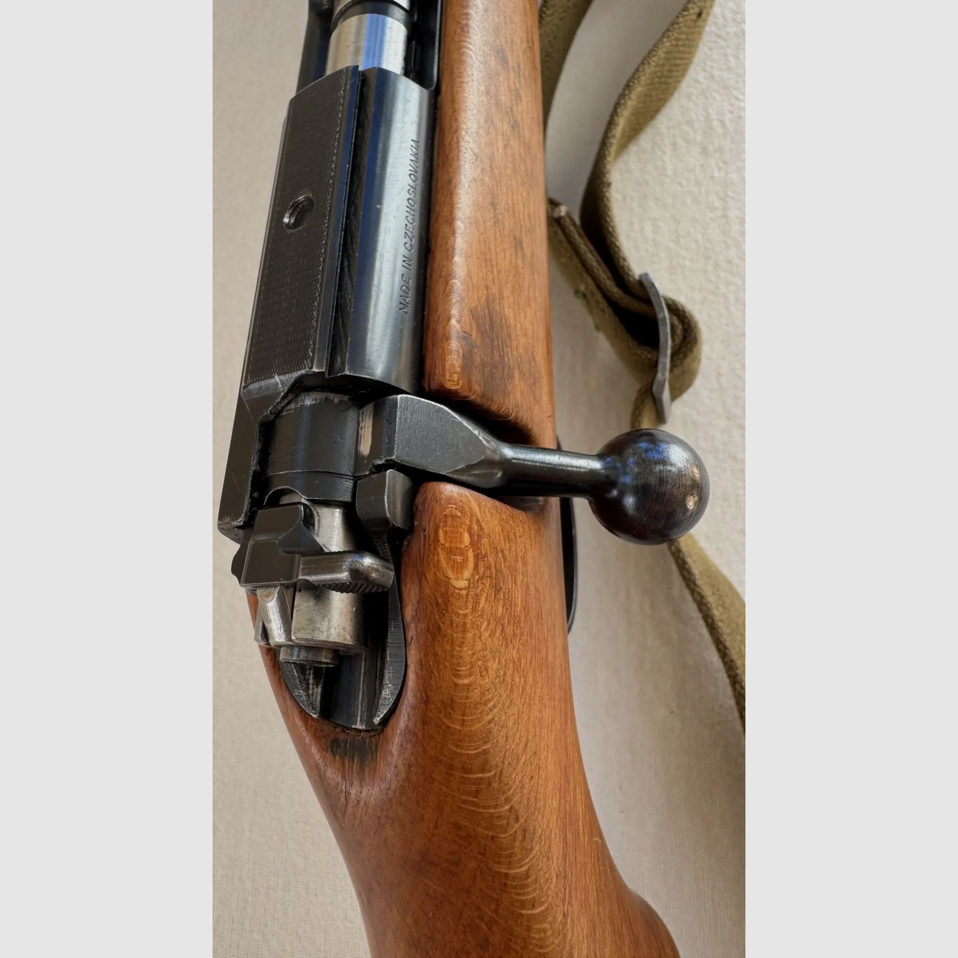 Brno Mod. 3 (Cal. .22 LR) Rara carabina de entrenamiento/competición checoslovaca — Militar / SVAZARM