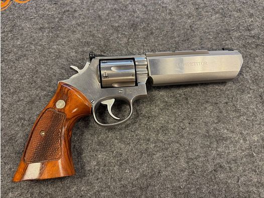 Smith & Wesson Revolver S&W Competitor