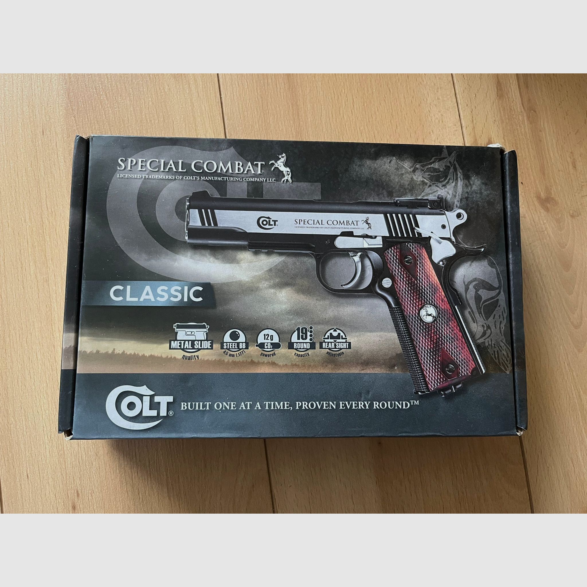 Colt special combat