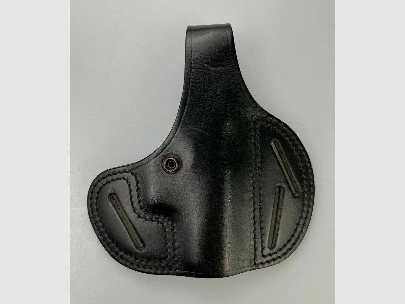 Höppner und Schumann Lederholster für P7