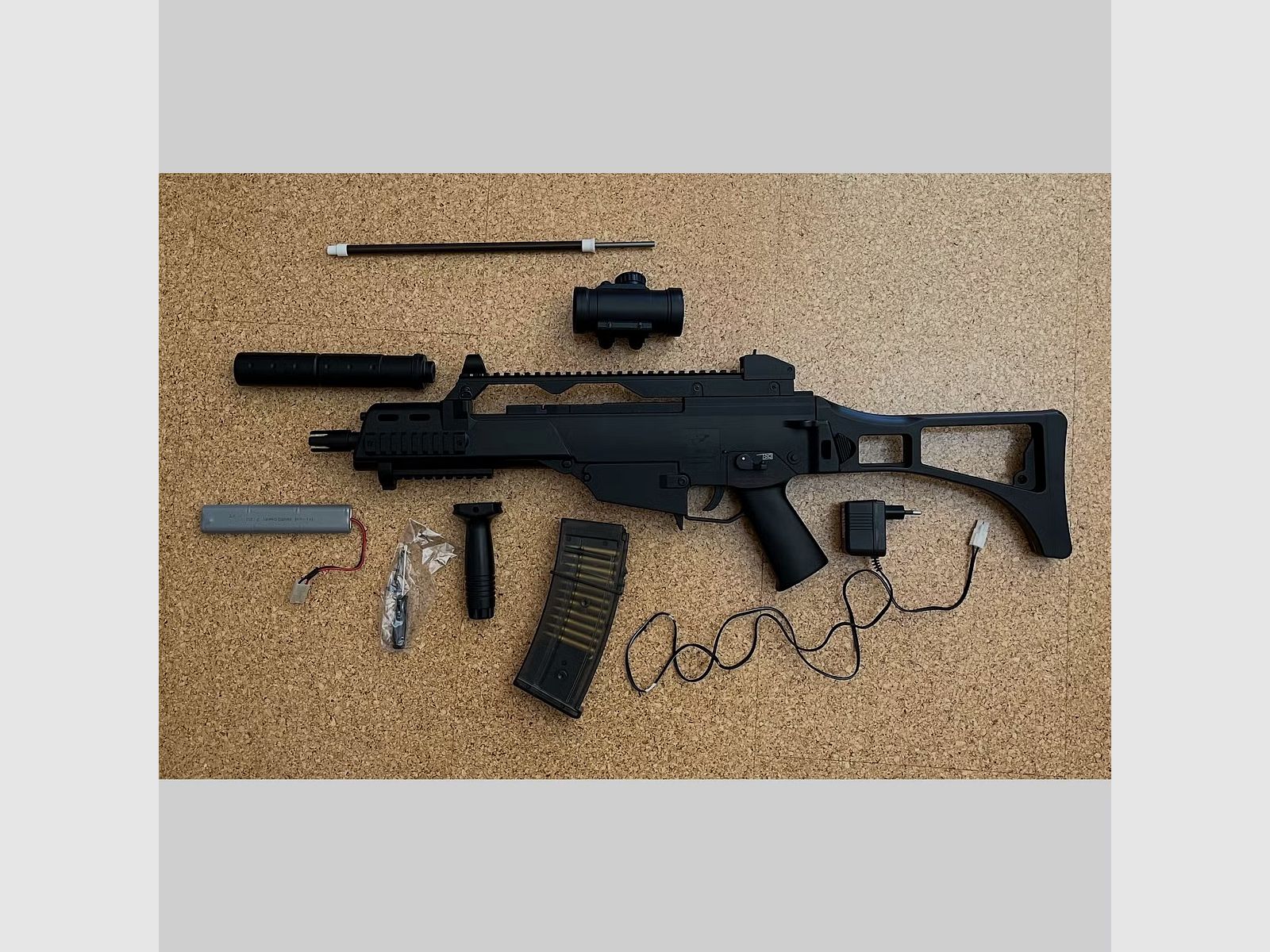 Rayline M85 Electric Airsoft Gun