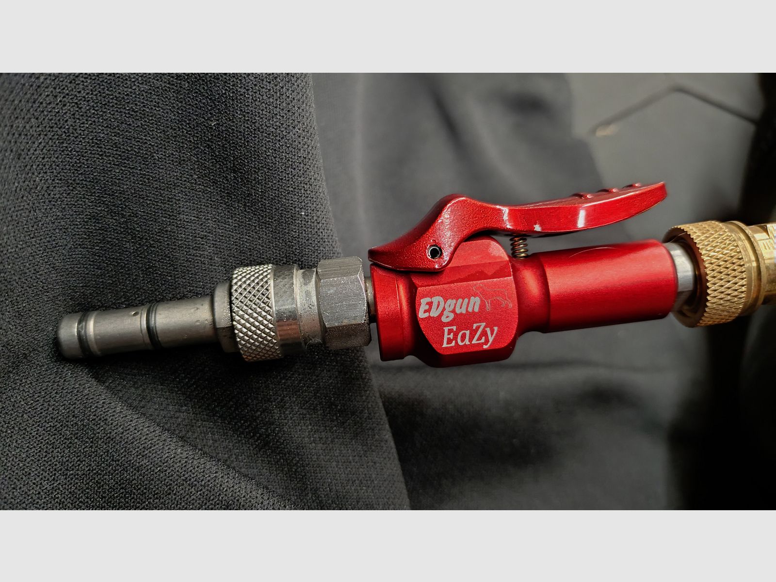Bottiglia PCP in carbonio da 3,0 litri incl. Foster Quickfill "Edgun Eazyfill" e cinghia di supporto BestFittings, immagine 4 di 5