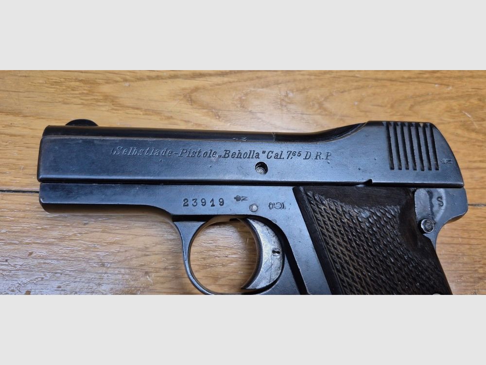 Schöner kleiner deutscher Pistol « Beholla » – Kal. 7,65 Browning – Herstellung Becker & Holländer für die deutsche Armee zwischen 1915 und 1918 – Nur 45.000 Exemplare – Waffe 100% monomatrikulier – Gute Mechanik und exzellenter Lauf – Guter äußerer Zustand – Seltene Stück aus dem Ersten Weltkrieg – TBE/TBE+, Bild 5 von 21