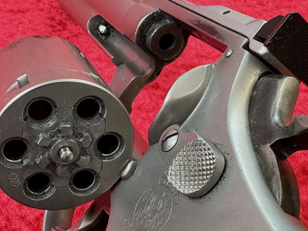 Smith & Wesson 617-1 Euro Sport