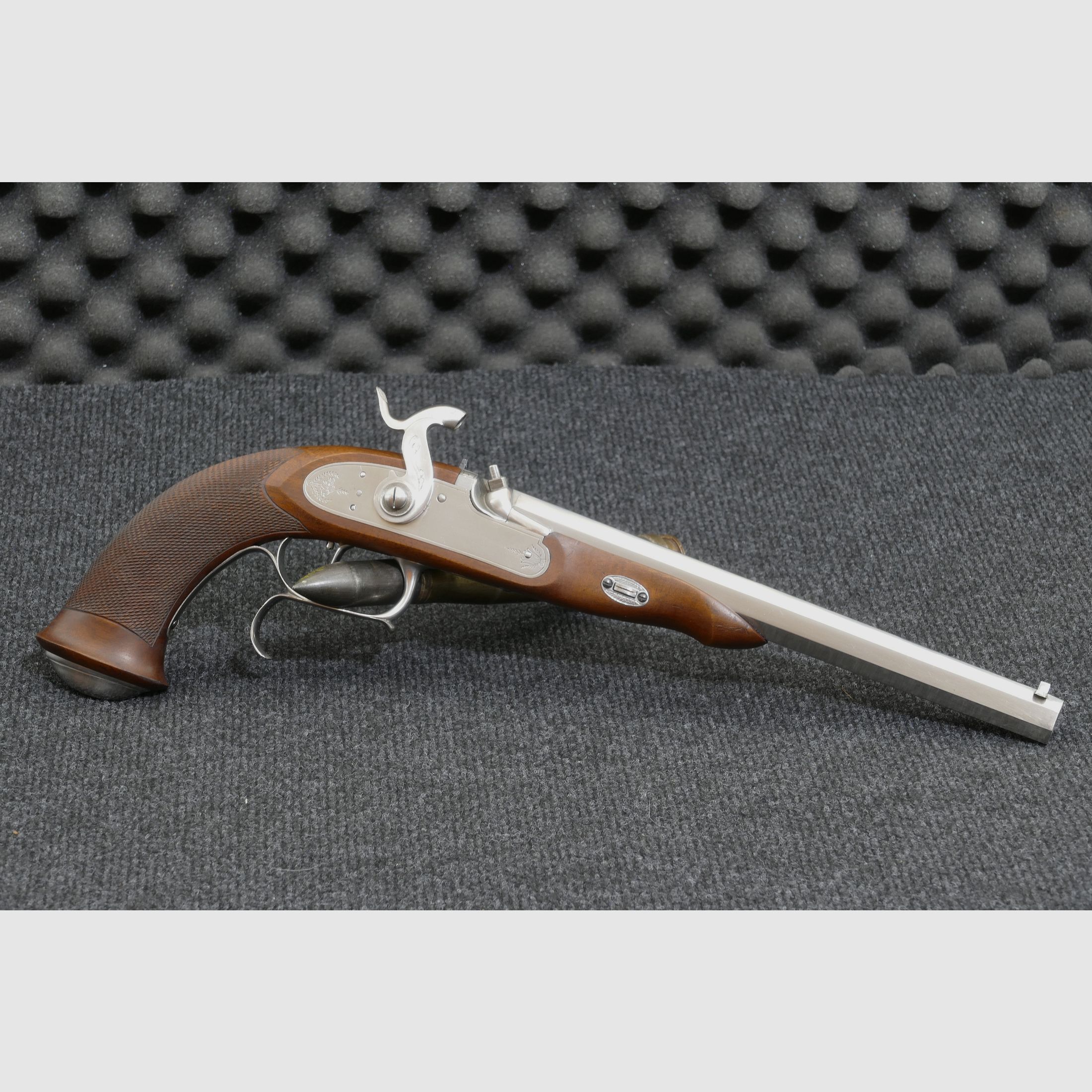 Percussion muzzleloader Davide Pedersoli pistol Le Page Target International .44 (BlackPowder), excellent condition, high-resolution images, immagine 1 di 11