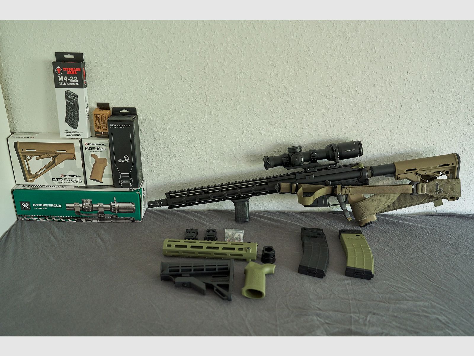 Tippmann Arms M4-22 LTE OD-Green .22 lr – ottime condizioni, circa 25 colpi, accessori Vortex/Hera/Magpul