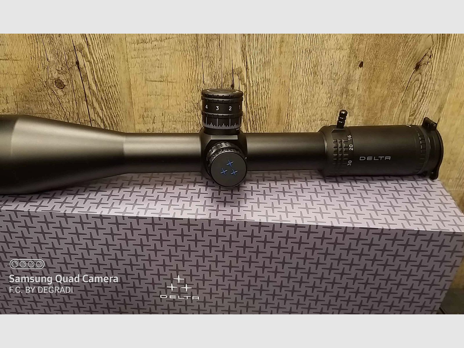 DELTA JAVELIN 4.5-30×56 SMR-1 MRAD, afbeelding 2 van 3