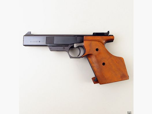 Pistola Sako mod. 23-32 cal. 22 LR / SH matr. 813858/804726