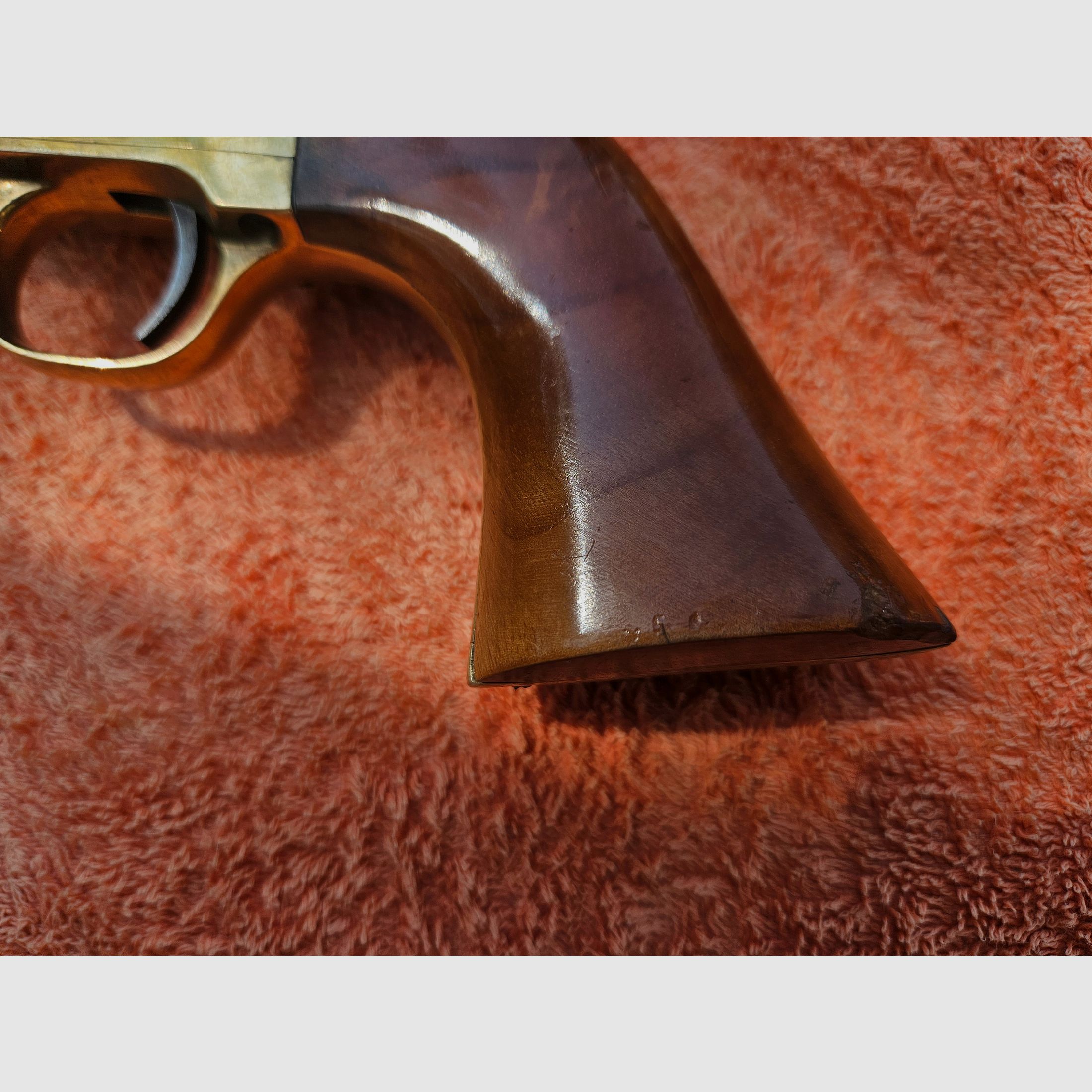 Neumann-Umbau auf 9 mm Schreckschuss Colt 1851 Navy