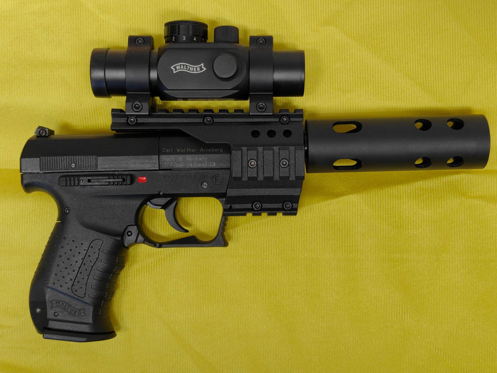 Walther CO2 pistola NightHawk 4,5 mm, immagine 4 di 5