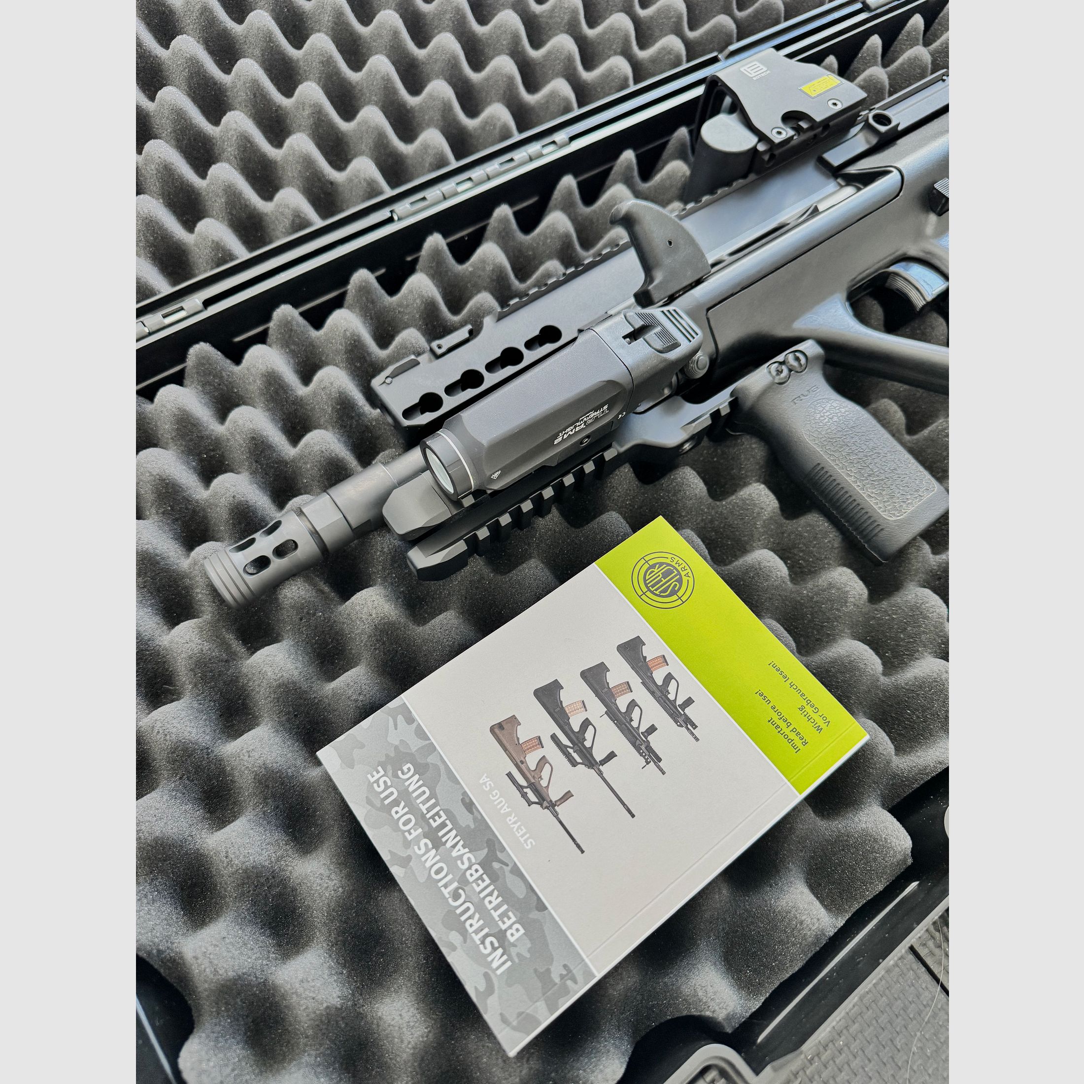 Steyr AUG-Z A3 S.W.A.T. inkl EOTECH XPS2-0 & Streamlight TLR RM2, zdjęcie 3 z 20