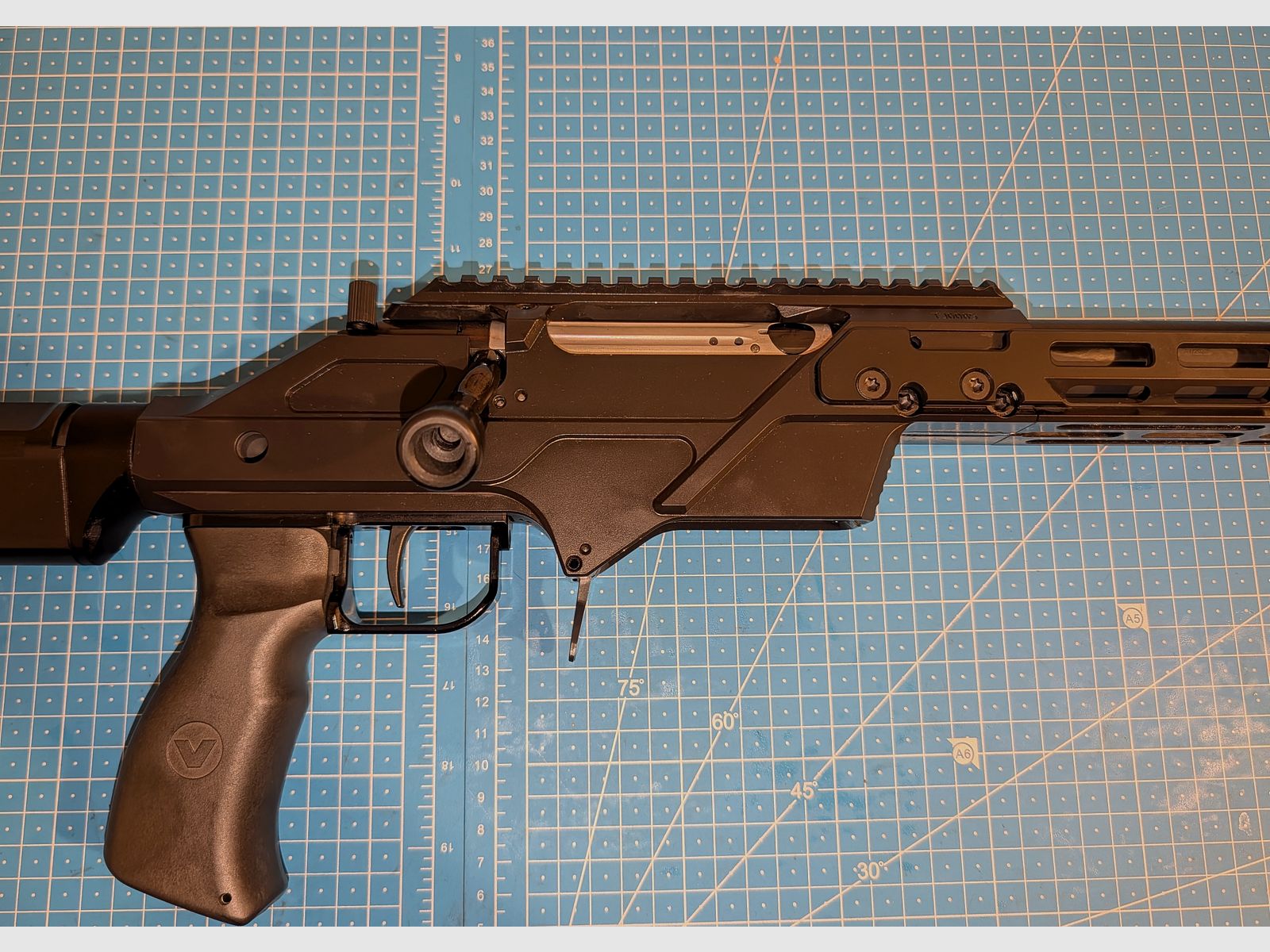 Voere Alpha 3 (.308 Win) | Carabine de précision à verrou avec crosse MDT & accessoires