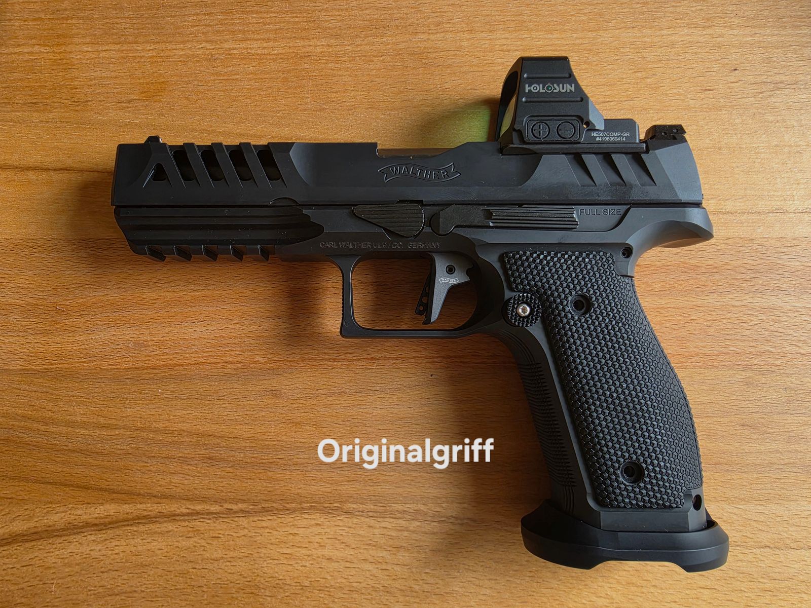 Walther PDP SF Match 5“ z Holosun 507COMP-GR i wieloma akcesoriami