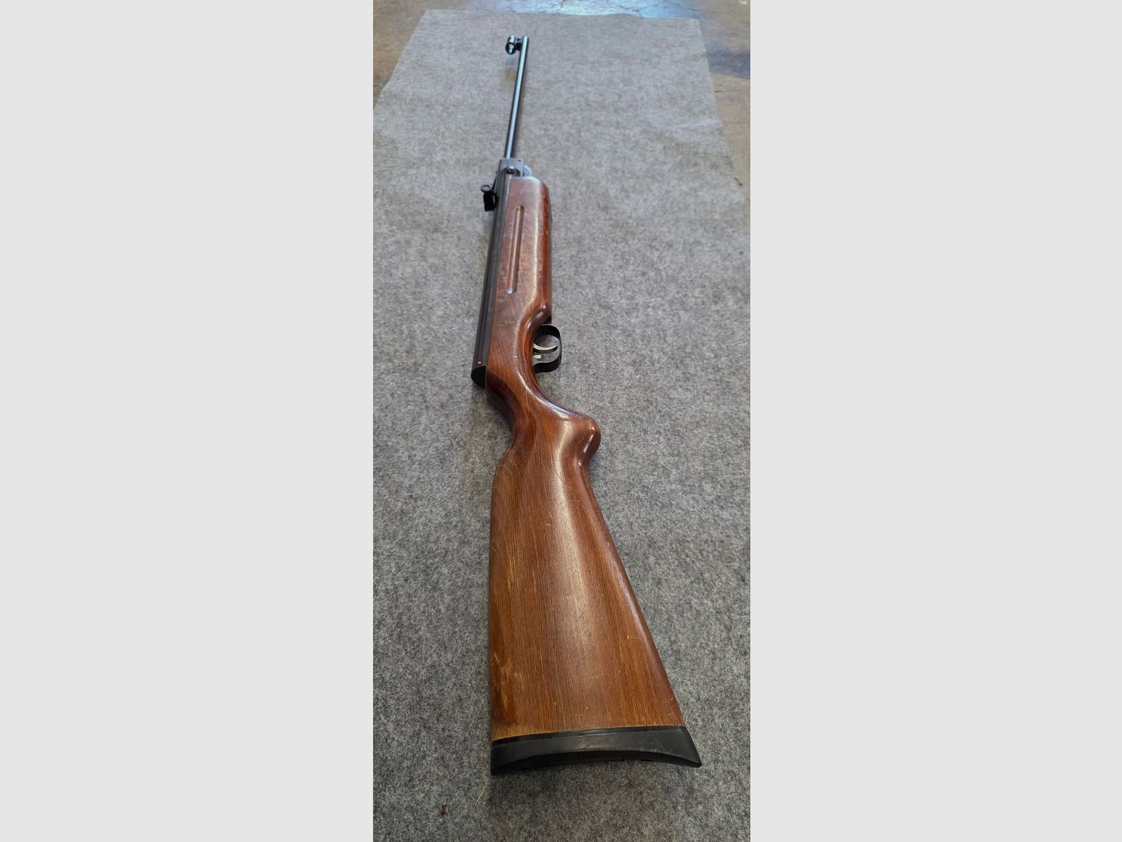 Weihrauch HW 35 from year 1982 with F-mark break barrel air rifle caliber 4.5 mm HW35