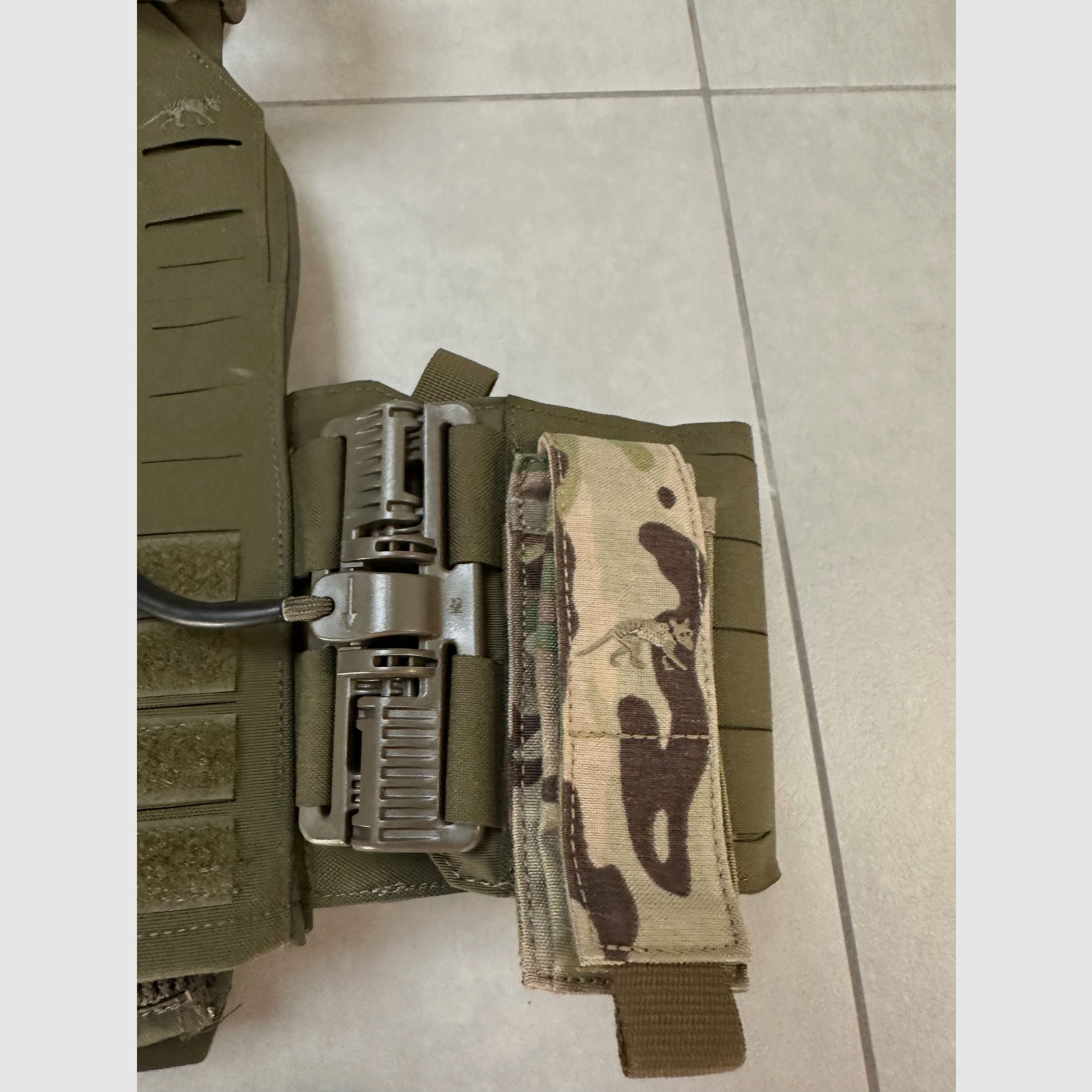 Tasmanian Tiger Plattenträger mit Extras, Tiefstpreis!!!