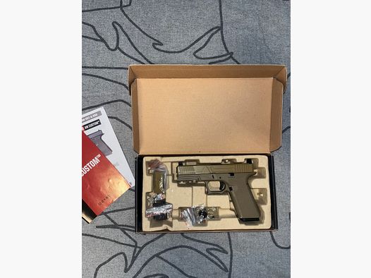 AWC VX7301 mit Metallschlitten GBB 6mm BB Flat Dark Earth