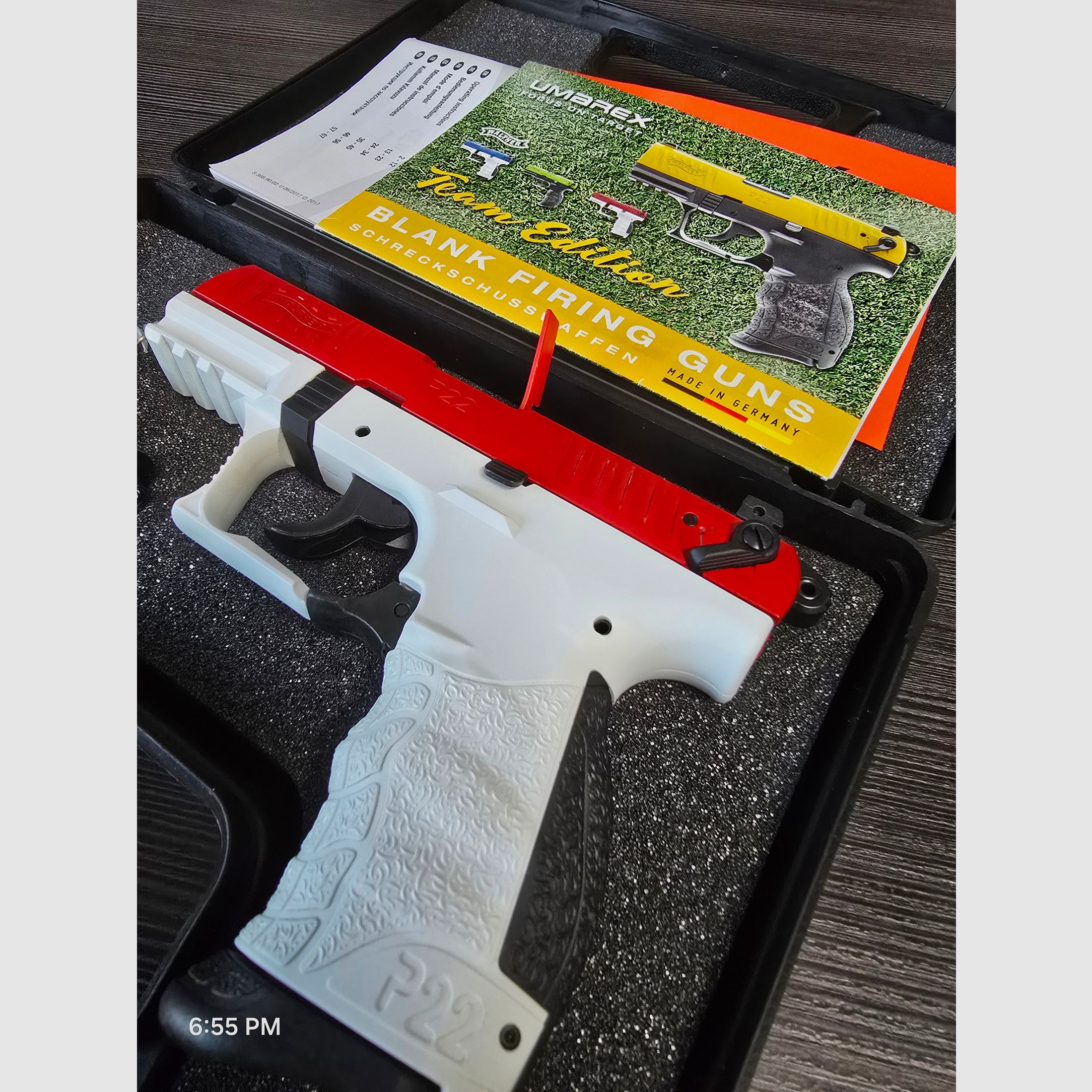 Walther P22Q  White/Red Team Edition