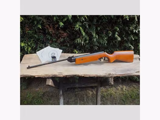 Suhler luchtbuks Haenel Modell 300- 3 met sportkolf in originele staat