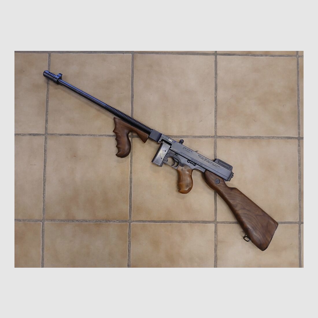 Auto Ordnance 1927 A1 16,5"