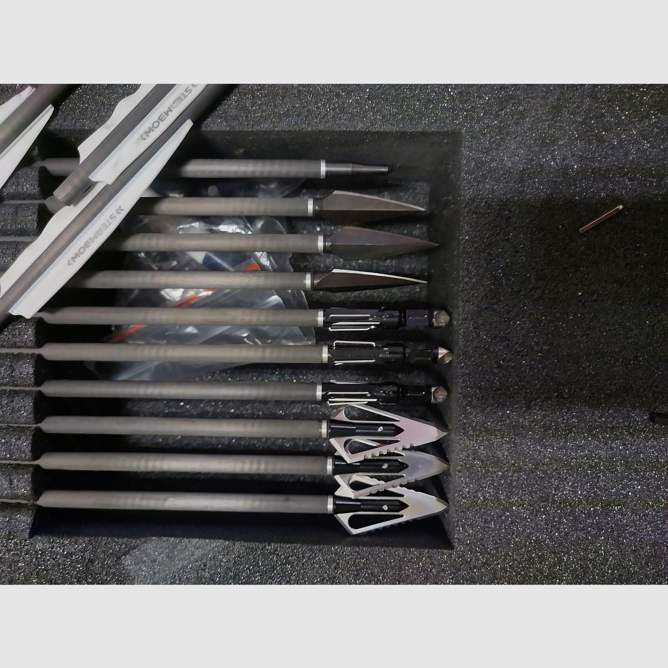 Steambow Fenris Arco de revista