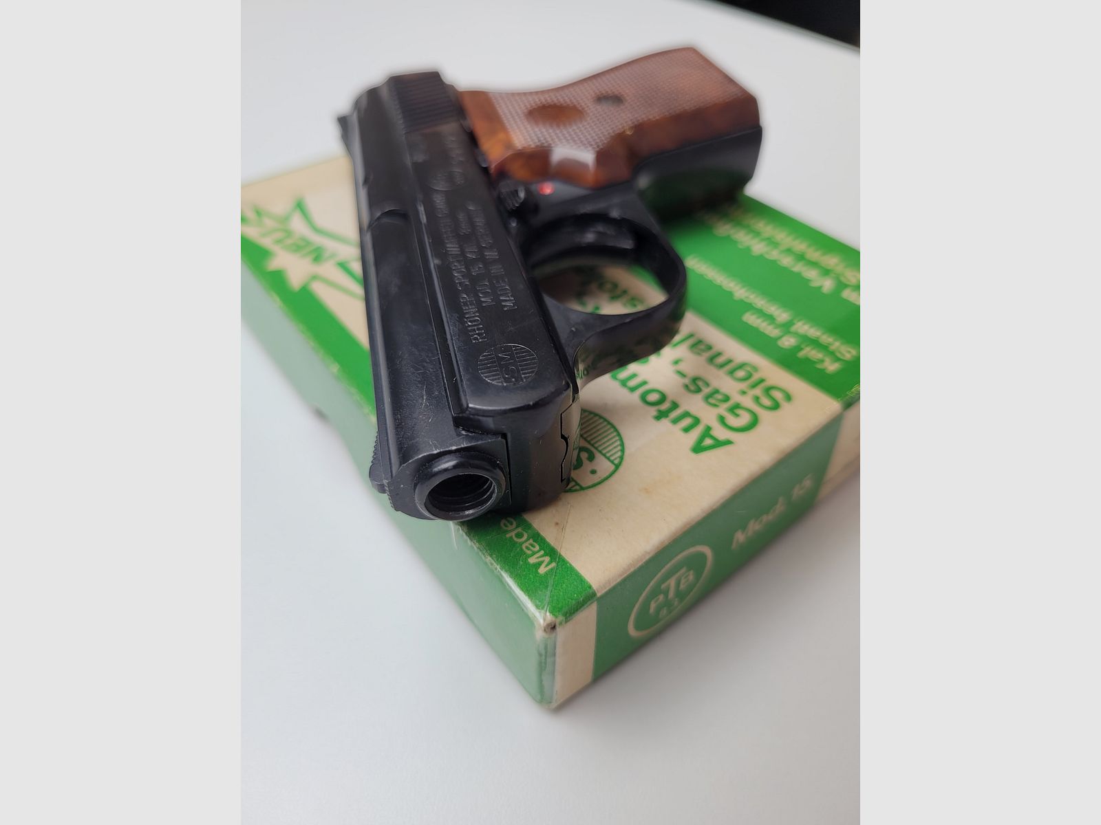 Rhöner SM 15 calibro 8 mm Knall nel PTB 83/2 con imballaggio originale, secondo caricatore e coppa di lancio