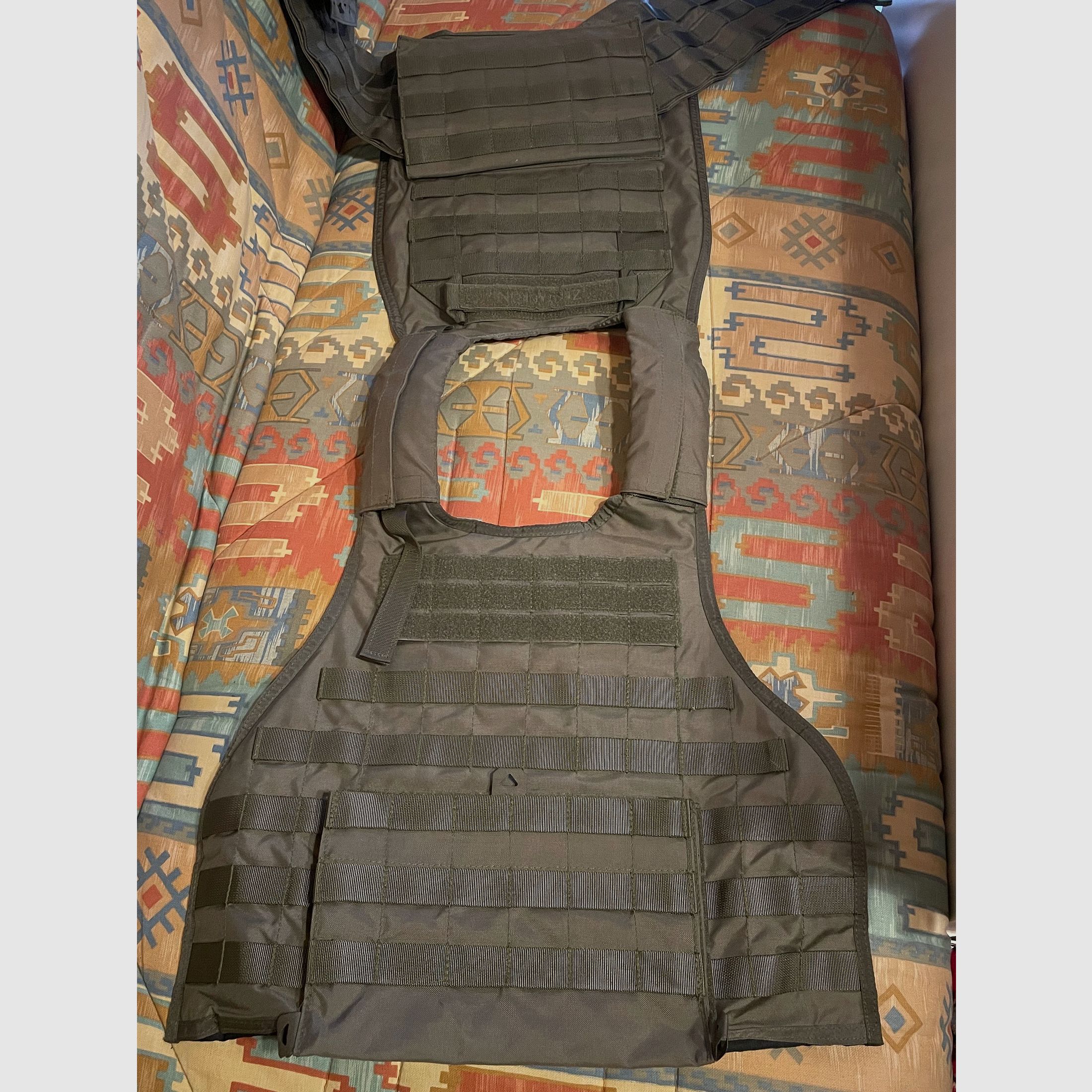 Collezione Airsoft - Tokyo Marui, HiCapa, WE - Beretta e AAP-01 aggiornamenti; portaplacca Zentauron Ares e molta attrezzatura