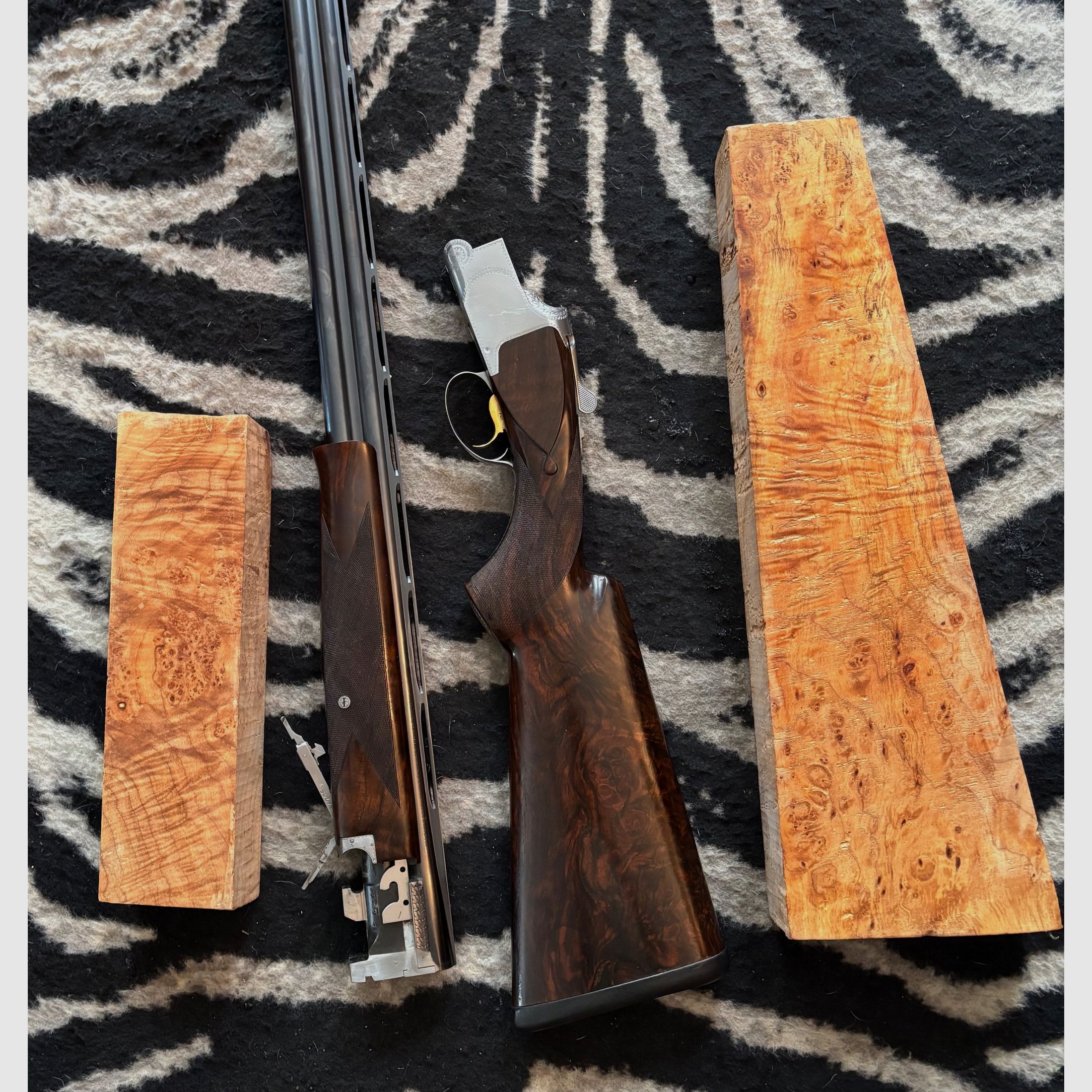 Stock wood super luxury for rear & fore stock, image 1 of 5