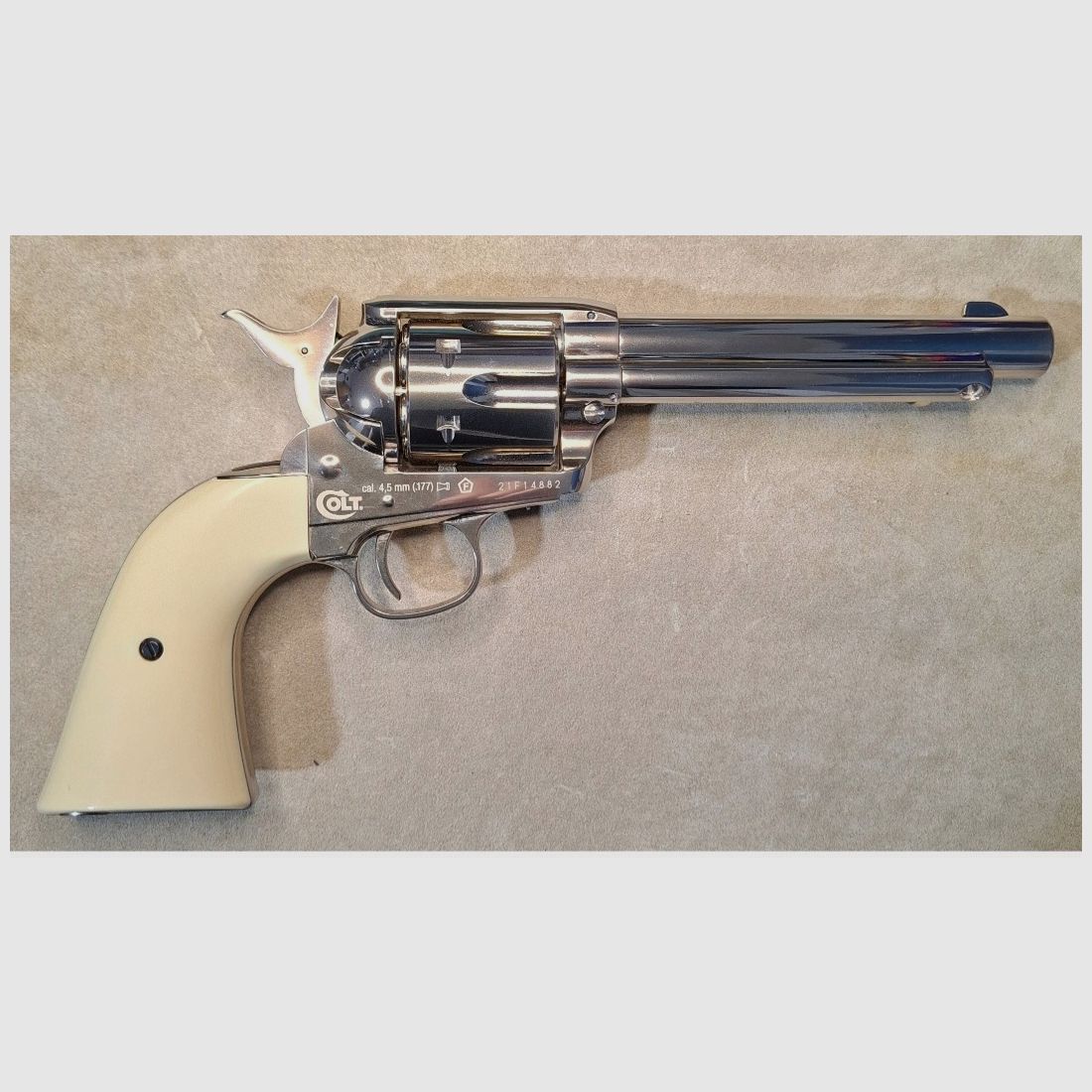 !!! Als nieuw!!! Colt SAA . 45, volmetaal, nikkelafwerking, 5,5", kal. 4,5mm Co², P18!