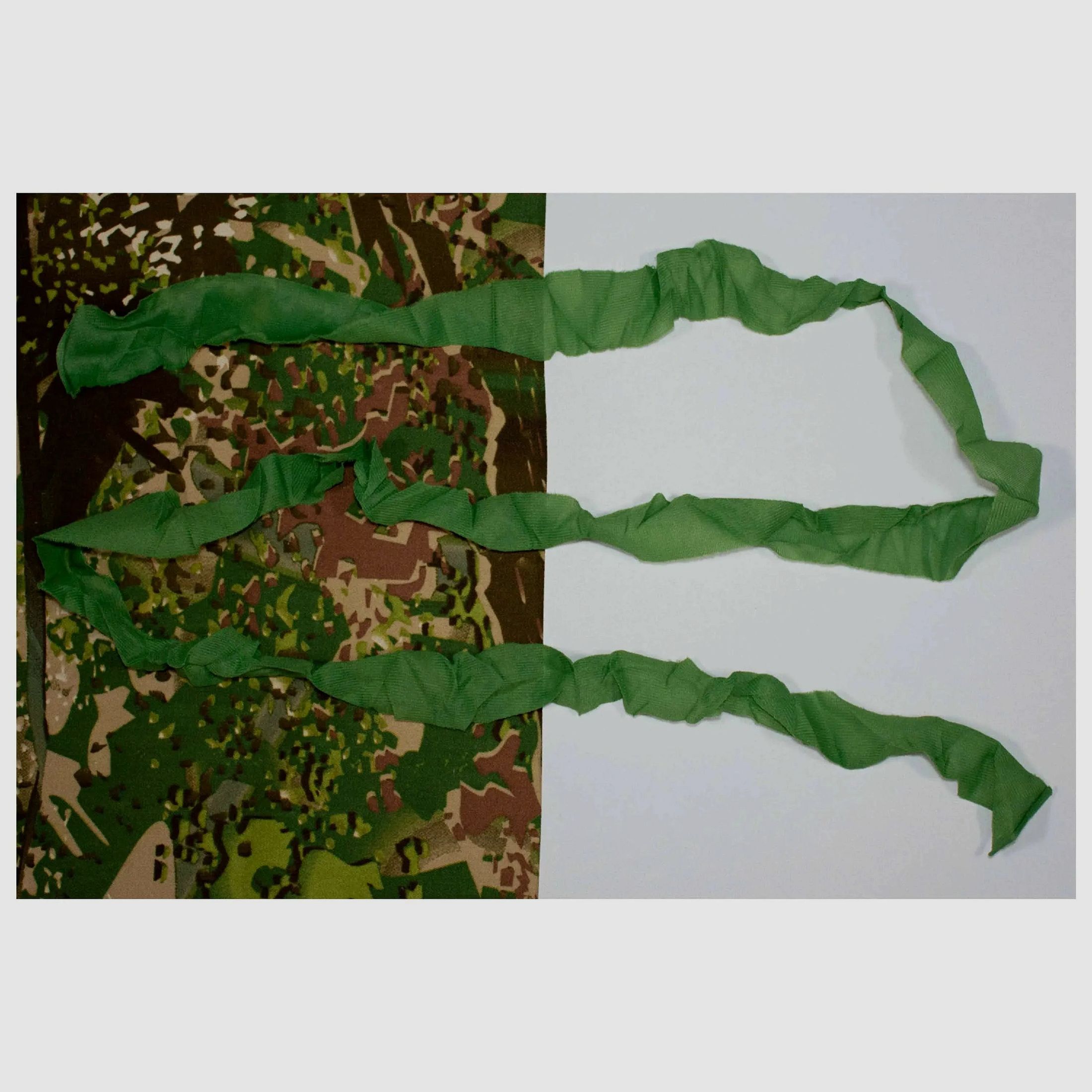 Ghosthood Ghosthood Tarnstreifen Strip Solid grass green