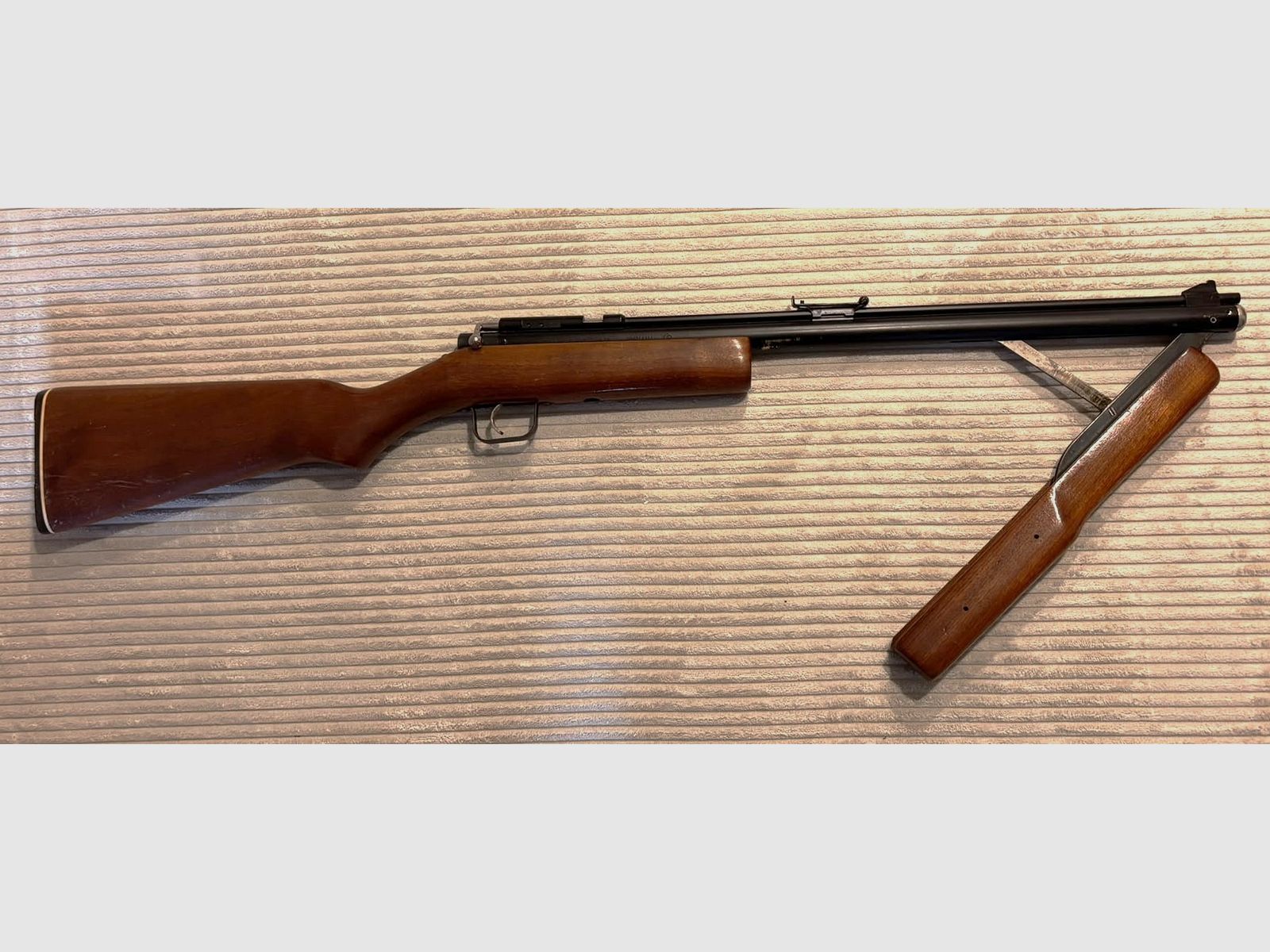 Rareté !! Benjamin Sheridan en cal .20 = 5 mm carabine à pompe des USA avec marquage F