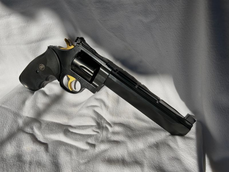 S&W Performance Stealth Hunter 44 Magnum